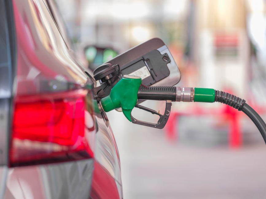 The best car for fuel economy: a friendly guide to saving money and driving smarter